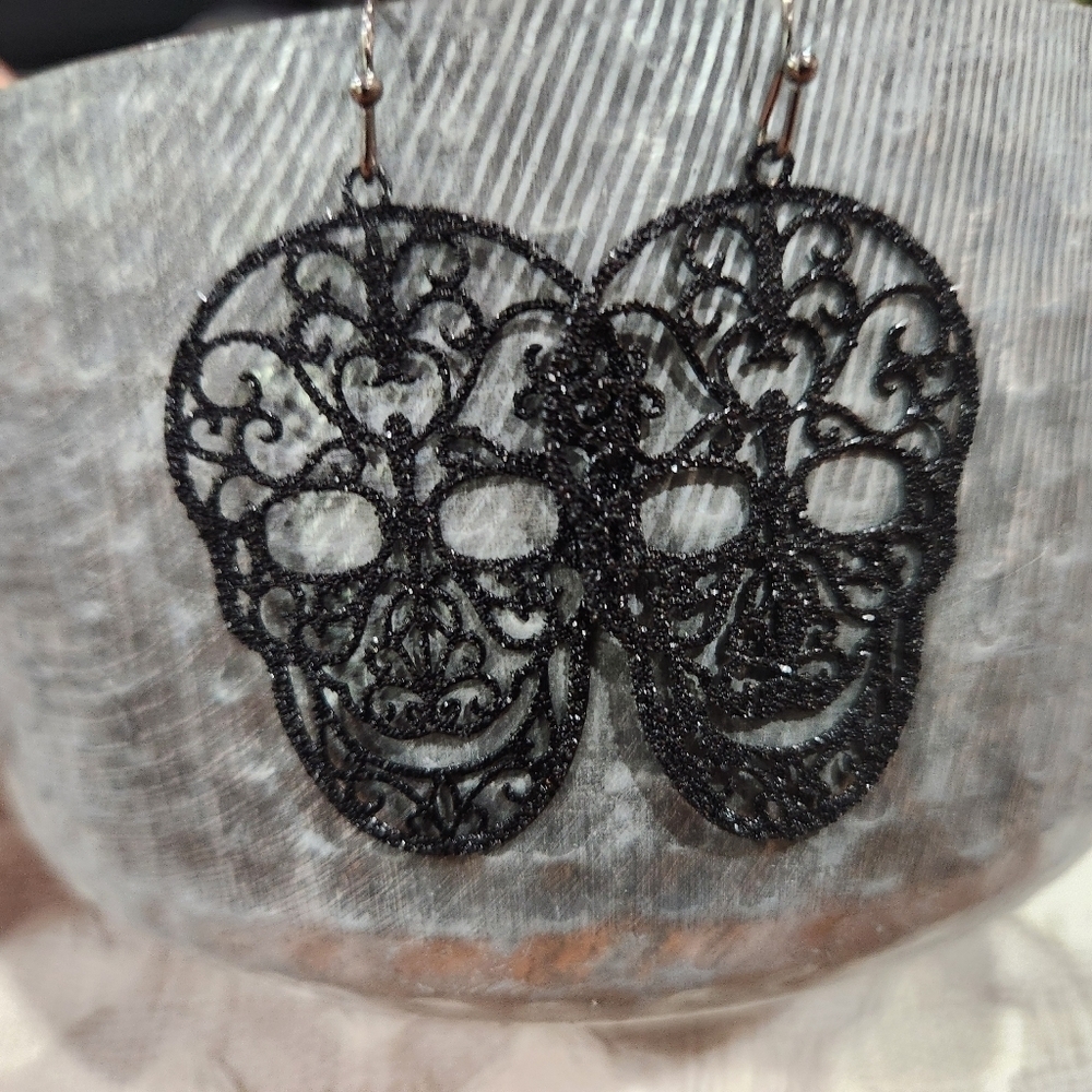 Halloween Black Carved Skull Design Dangle Earrings - Picture 2 of 5